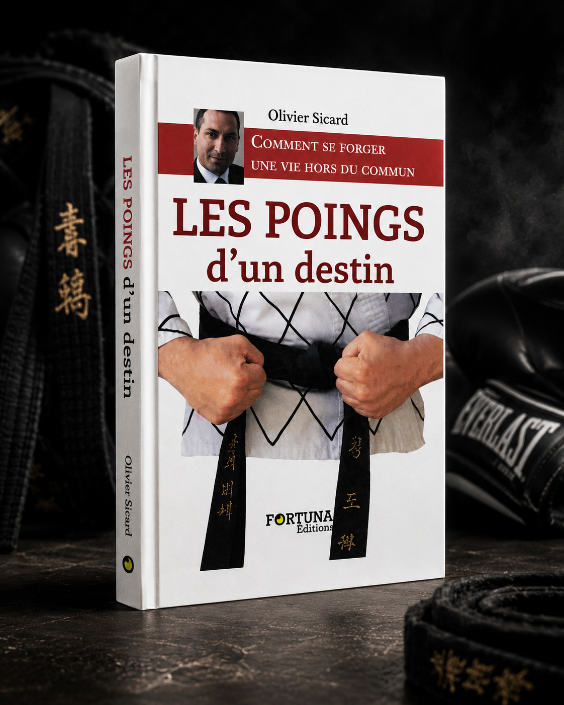 Couverture du livre autobiographique Les poings d'un destin